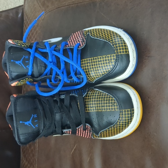 Nike Air Jordan 1 size 4.5 multicolor - Picture 3 of 3